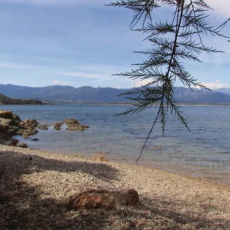 Dom wakacyjny 3 Bedroom In Vecchio