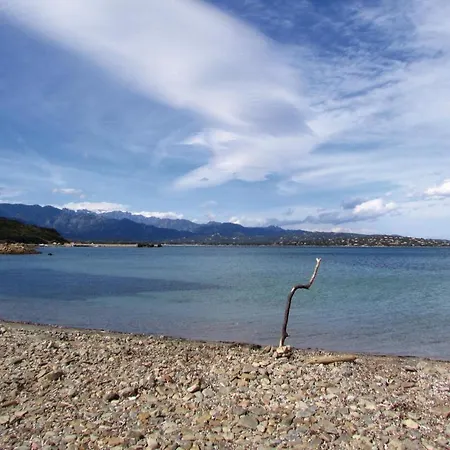 Vakantiehuis 3 Bedroom In Vecchio